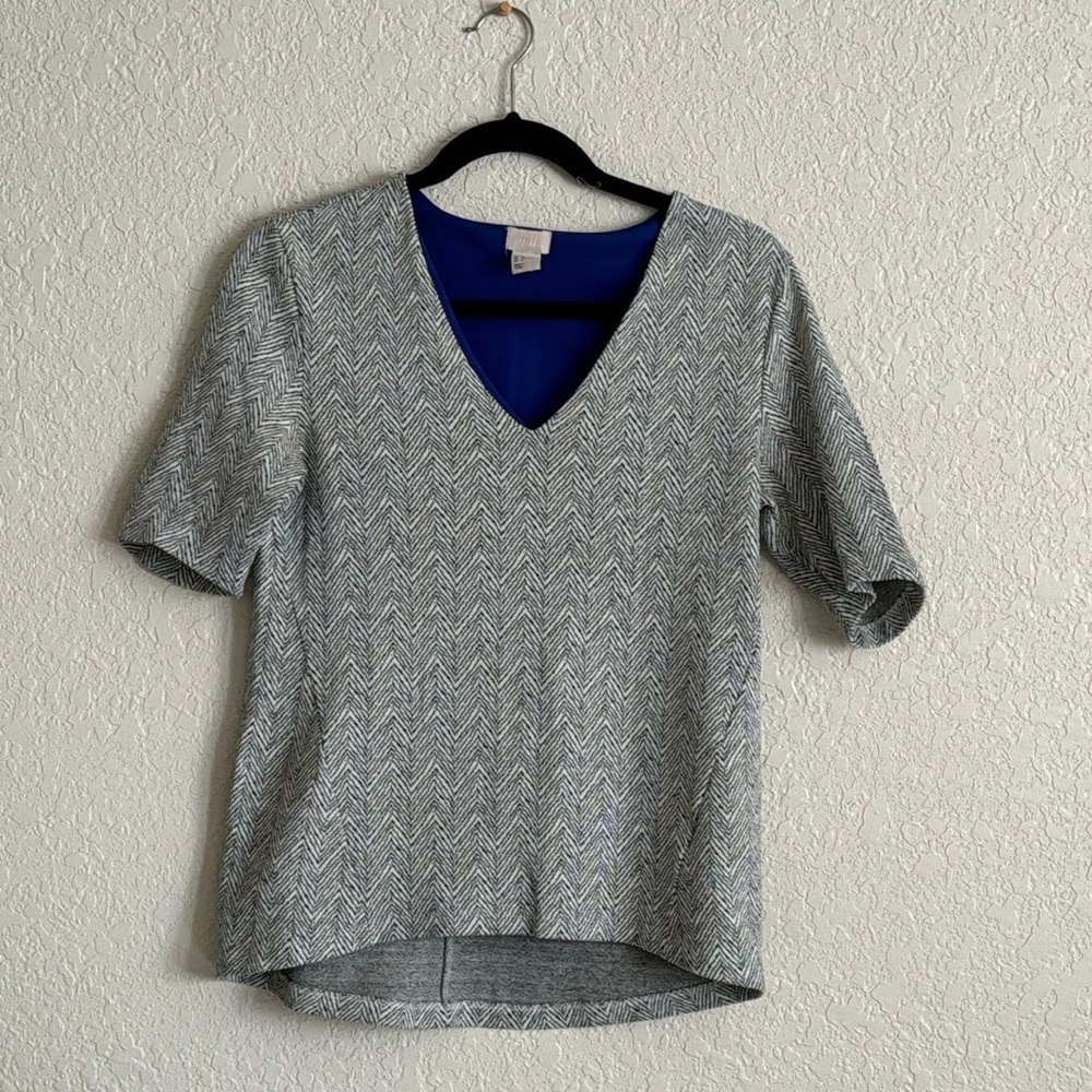 H&M V neck top